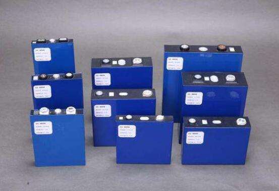 1GWh！中國鐵塔2021-2022年磷酸鐵鋰換電電池招標！